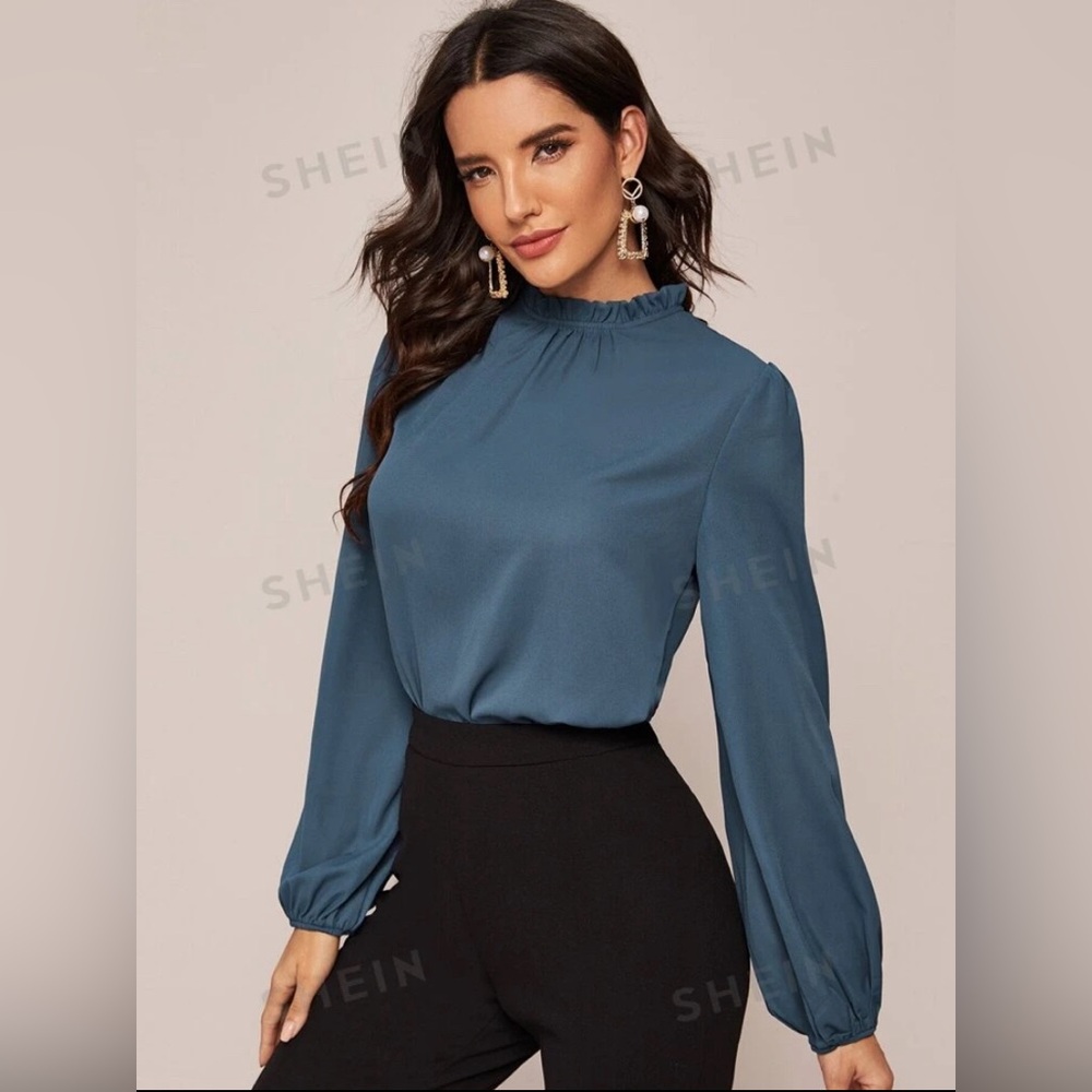 Clasi Frilled Neckline Lantern Sleeve Top